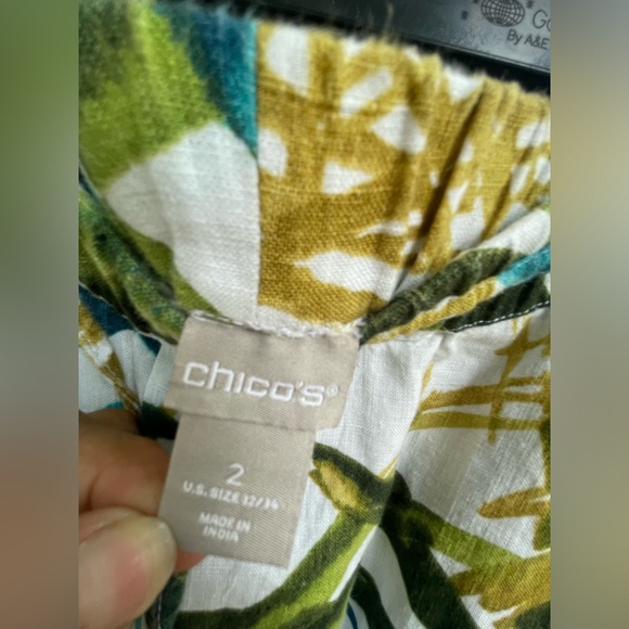Chico’s Tropical Print Linen Pant - Picture 4 of 5